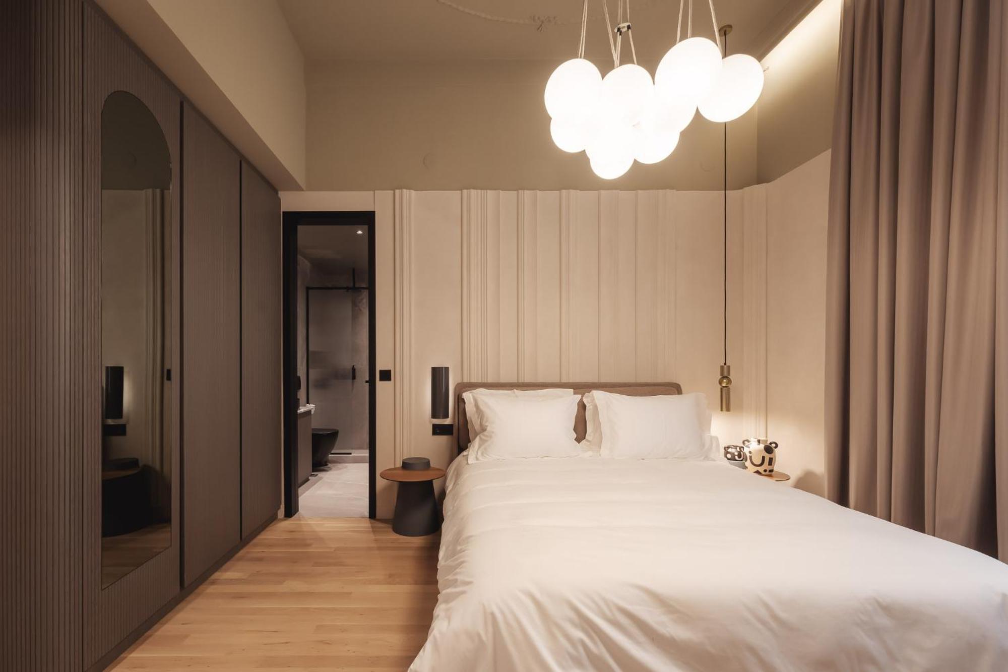 Zenith Premium Suites Thessaloniki Room photo